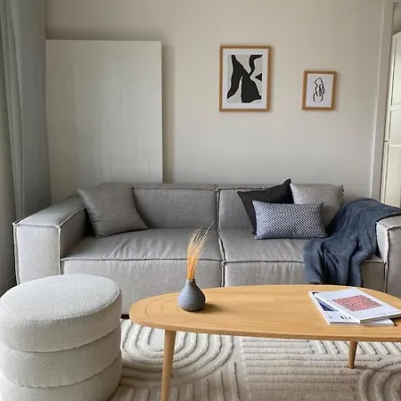 Apartment Scandinavian Newly Furnished 1 Bedroom